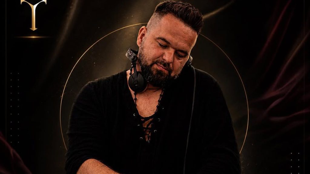 Cosmin Fogoroș @ Temple Club